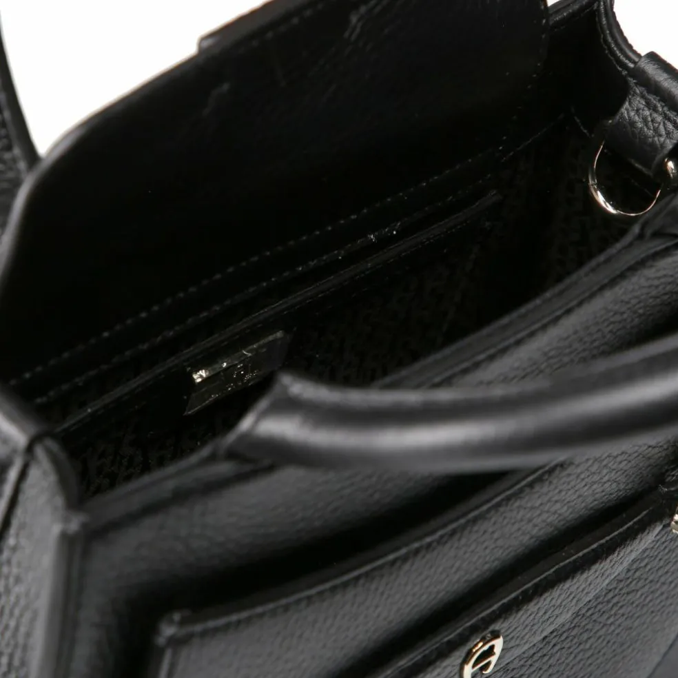 AIGNER Cavallo Handtasche Leder 24 cm