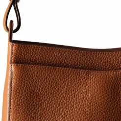 AIGNER Pura Schultertasche Leder 26 cm