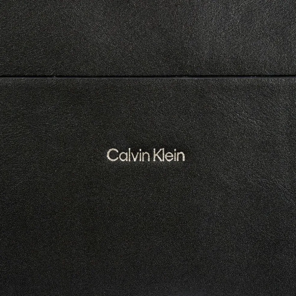 Calvin Klein CK Essential Schultertasche 20 cm