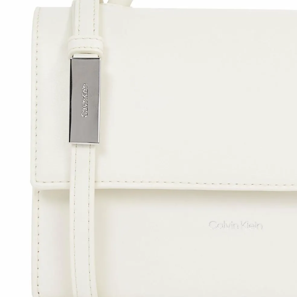 Calvin Klein CK Essential Handtasche 20 cm