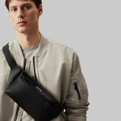 Calvin Klein CK Est. Gürteltasche 35 cm