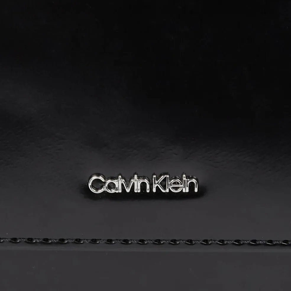 Calvin Klein CK Must Schultertasche 27 cm