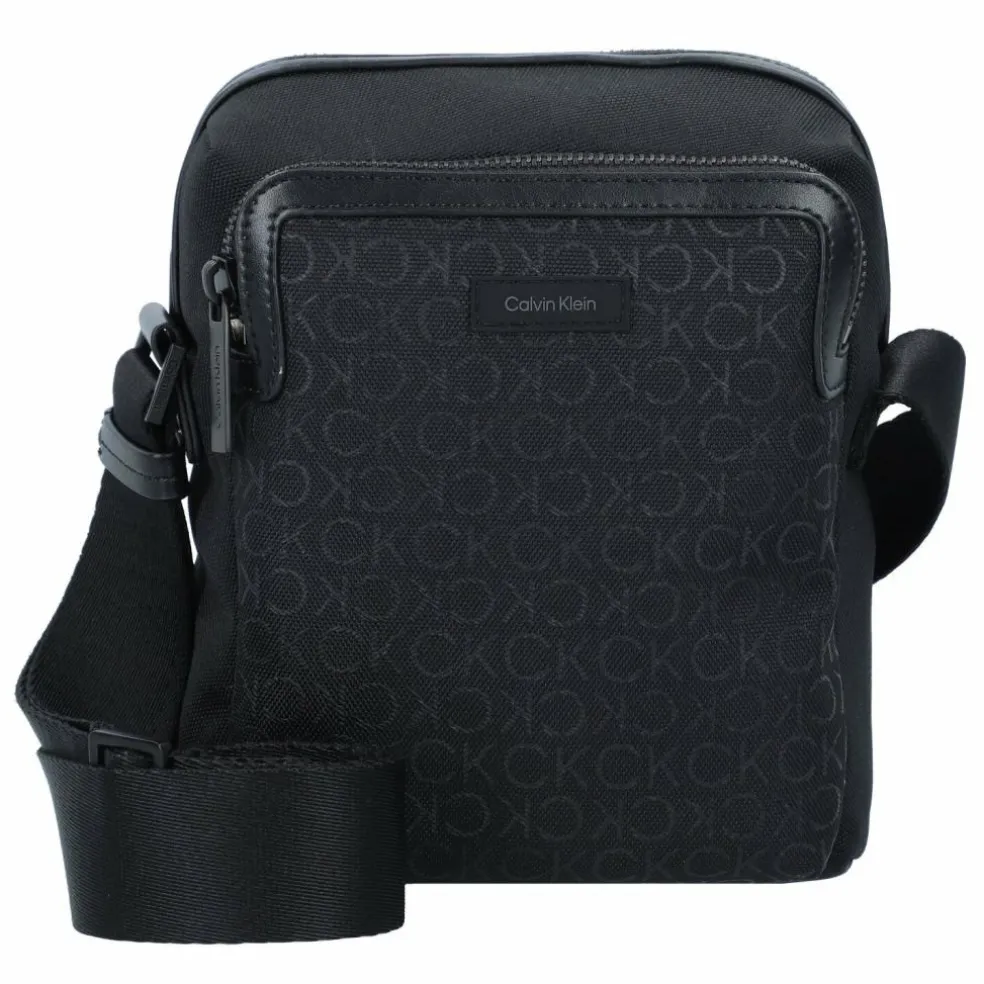 Calvin Klein CK Remote Mini Bag Umhängetasche 17.5 cm