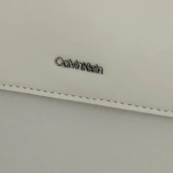 Calvin Klein CK Sleek Mini Bag Umhängetasche 16.5 cm
