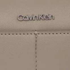 Calvin Klein Clean Essential Umhängetasche 20 cm