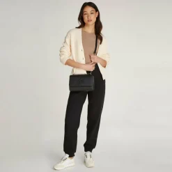 Calvin Klein Jeans Sculpted Deboss Schultertasche 25 cm