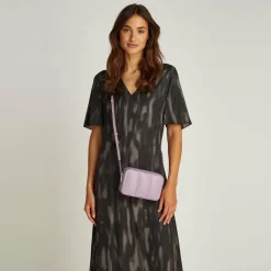 Calvin Klein Line Quilt Umhängetasche 19.5 cm