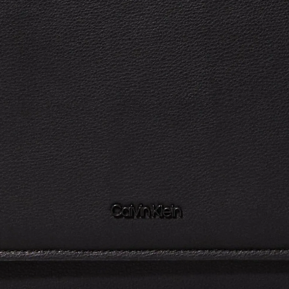 Calvin Klein Minimal Focus Mini Bag Umhängetasche 17 cm