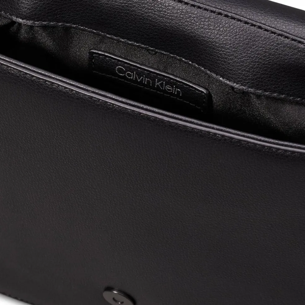 Calvin Klein Minimal Focus Mini Bag Umhängetasche 17 cm