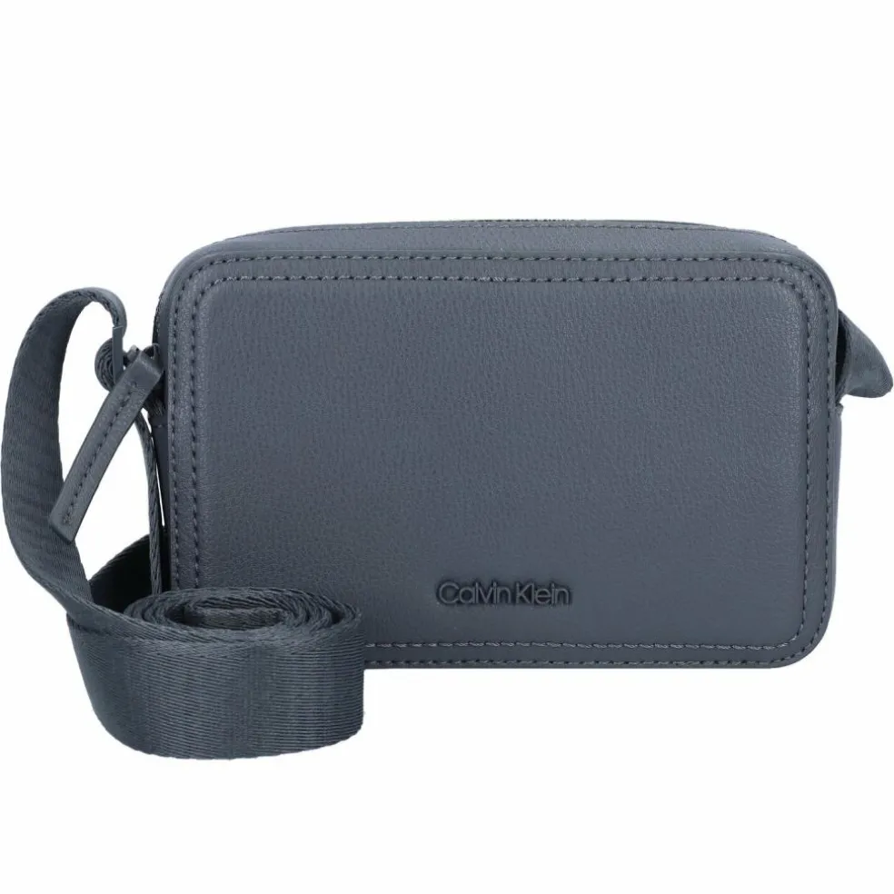 Calvin Klein Minimal Focus Mini Bag Umhängetasche 17.5 cm