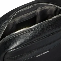 Calvin Klein Raised Umhängetasche 19 cm