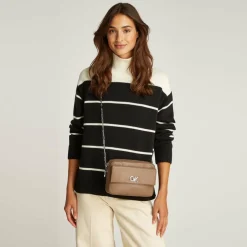 Calvin Klein Re-Lock Umhängetasche 21 cm