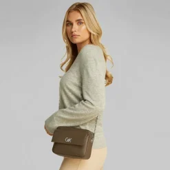 Calvin Klein Re-Lock Umhängetasche 21 cm