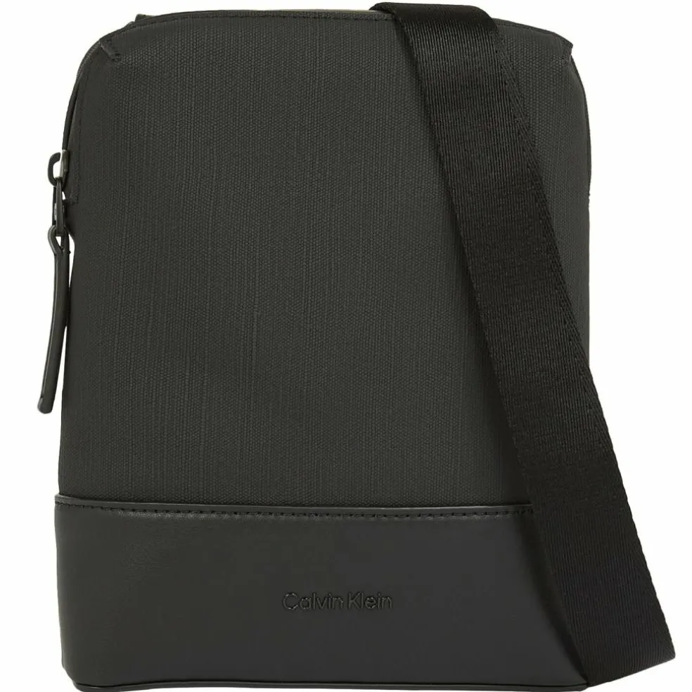 Calvin Klein Tech Sensual Mini Bag Umhängetasche 17 cm