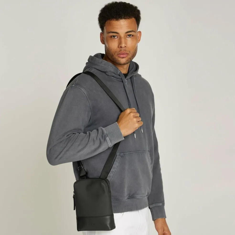 Calvin Klein Tech Sensual Mini Bag Umhängetasche 17 cm