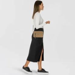 DKNY Bryant Ave Umhängetasche Leder 22 cm