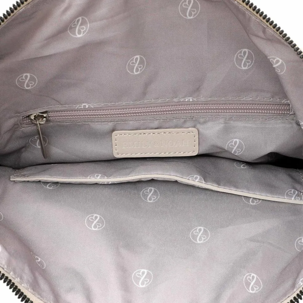 Emily & Noah E&N Bettina Beutel