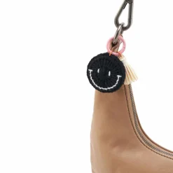 FredsBruder Take A Smile Umhängetasche Leder 33 cm