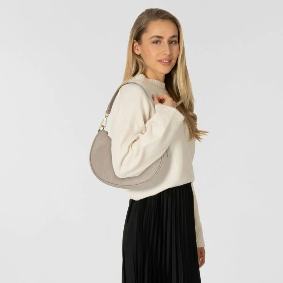 Lacoste Maheki Schultertasche Leder 24 cm