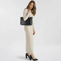 Replay Schultertasche 36 cm