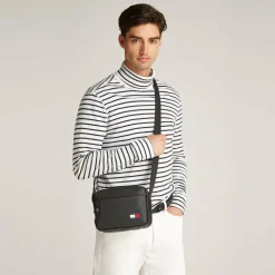 Tommy Hilfiger Jeans TJM Daily Umhängetasche 22 cm