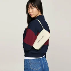 Tommy Hilfiger Jeans Tjw Ess Must Schultertasche 25 cm